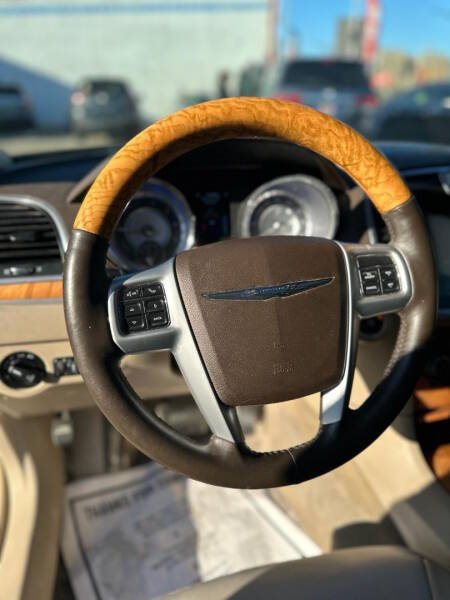 2013 Chrysler 300 C
