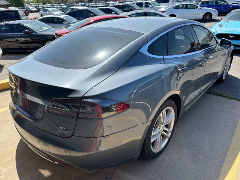 2014 Tesla Model S