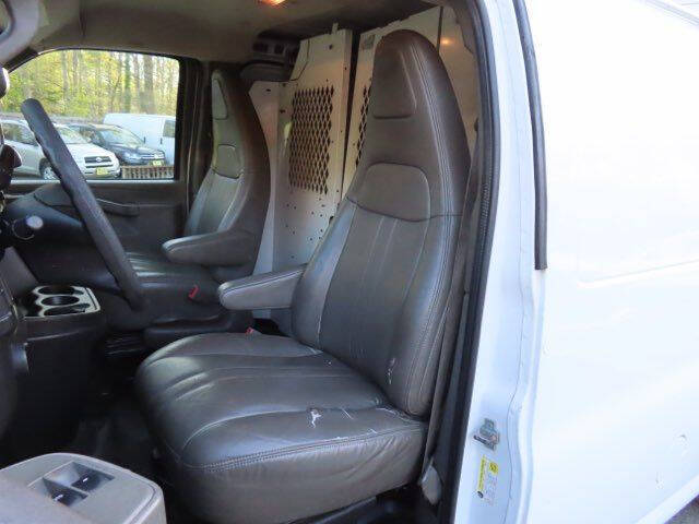 2016 GMC Savana 2500
