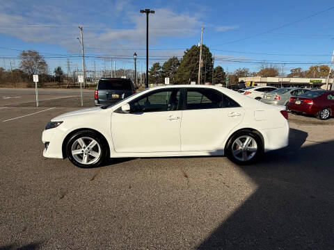 2013 Toyota Camry SE