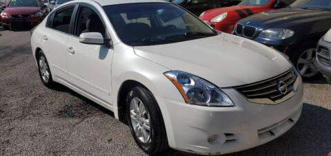 2012 Nissan Altima for sale at Ideal Auto in Kansas City KS