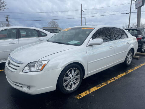 2007 Toyota Avalon for sale at Best Buy Car Co in Independence MO
