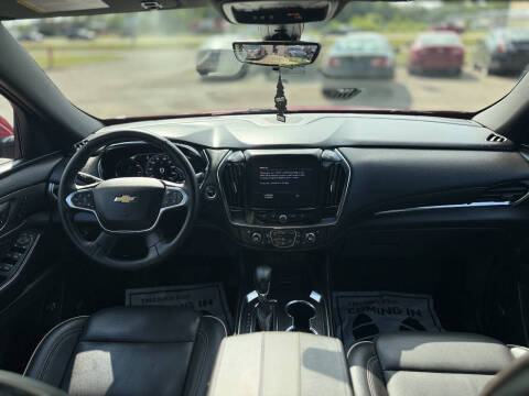 2023 Chevrolet Traverse Premier