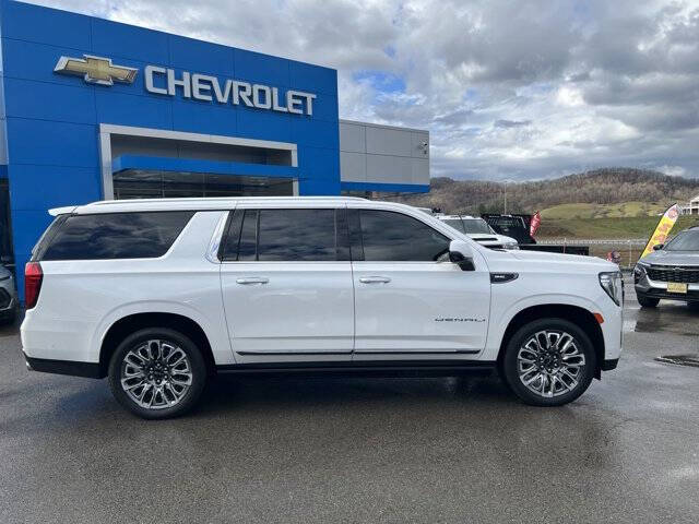 2024 GMC Yukon XL for sale at Mid-State Pre-Owned in Beckley, WV