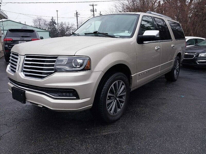 2017 Lincoln Navigator L Select