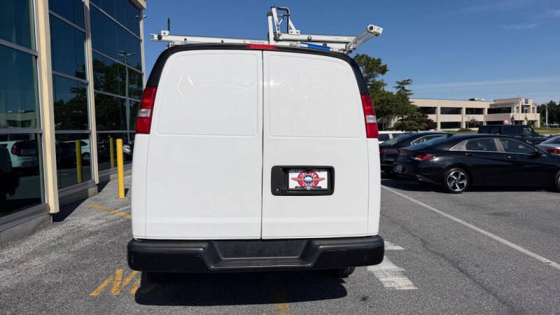 2020 Chevrolet Express 2500