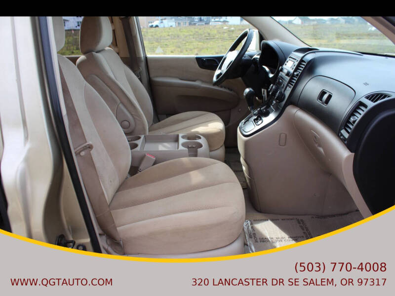 2007 Hyundai Entourage