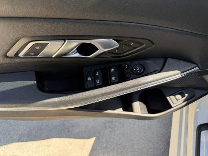 2019 BMW 3 Series 330i