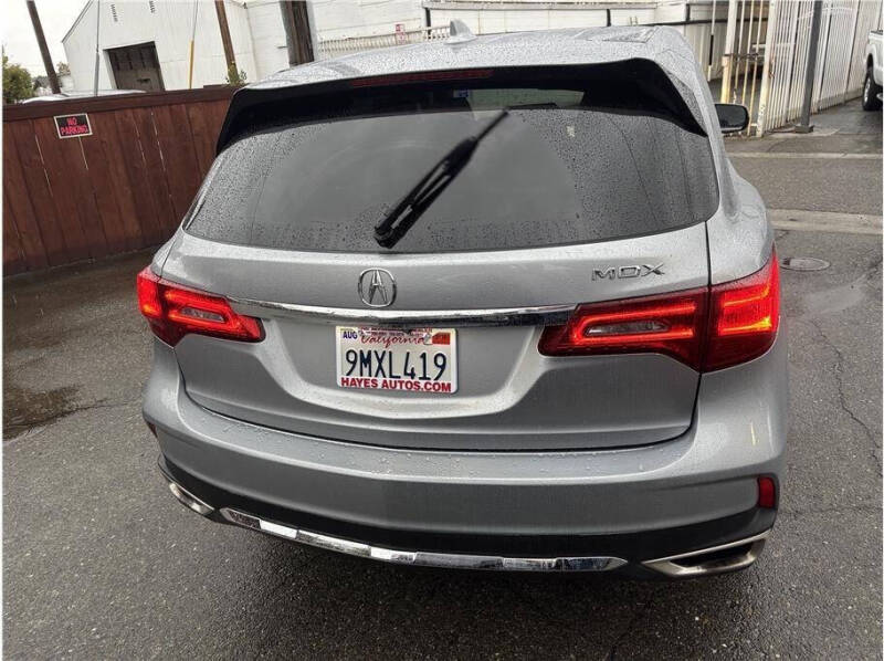 2017 Acura MDX w/Tech