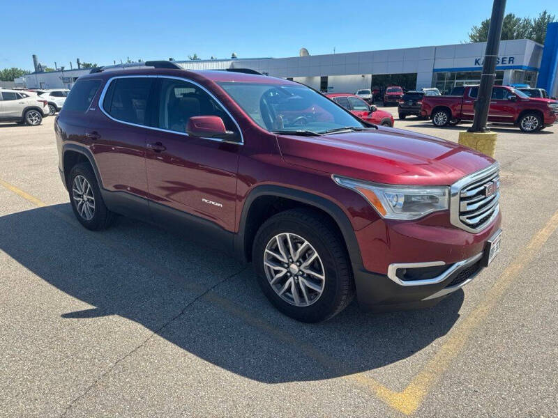 2017 GMC Acadia SLE-2