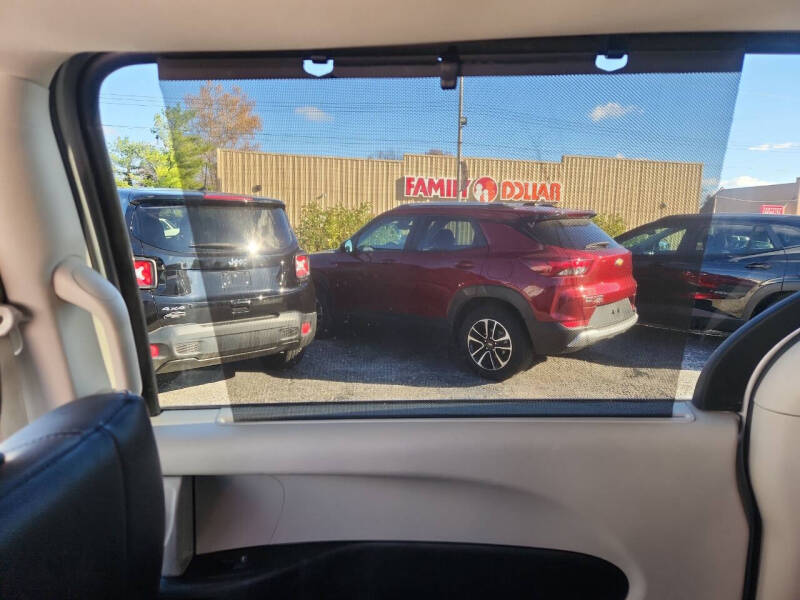 2024 Chrysler Pacifica Touring L