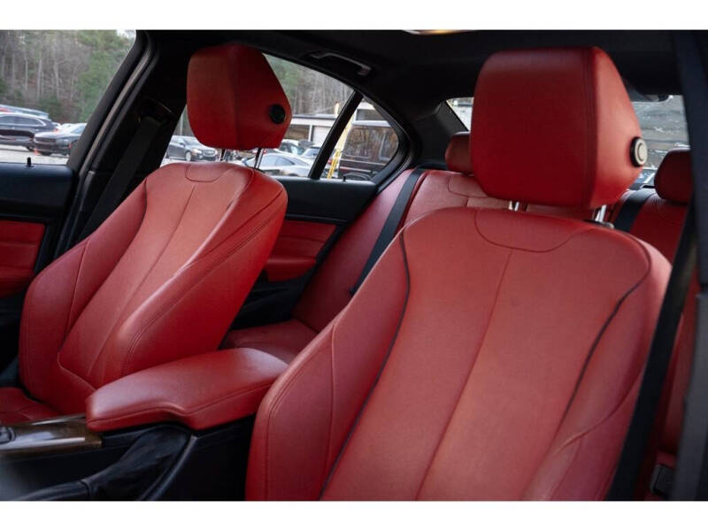 2015 BMW 3 Series 328i