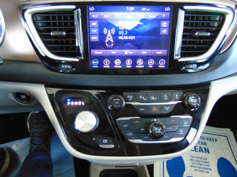 2018 Chrysler Pacifica Touring L