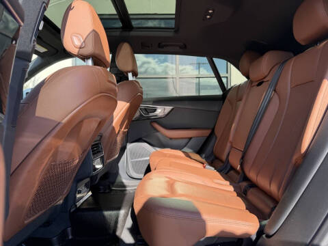 2019 Audi Q8 quattro Premium Plus 55 TFSI