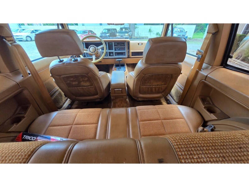 1986 Jeep Cherokee Laredo