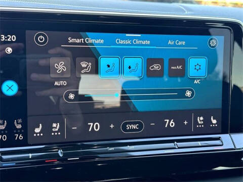 2025 Volkswagen Atlas Cross Sport SE