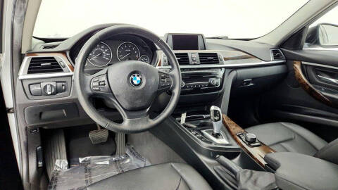 2017 BMW 3 Series 320i