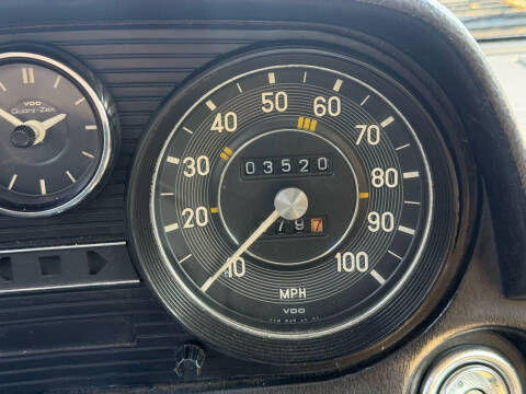 1973 Mercedes-Benz 220