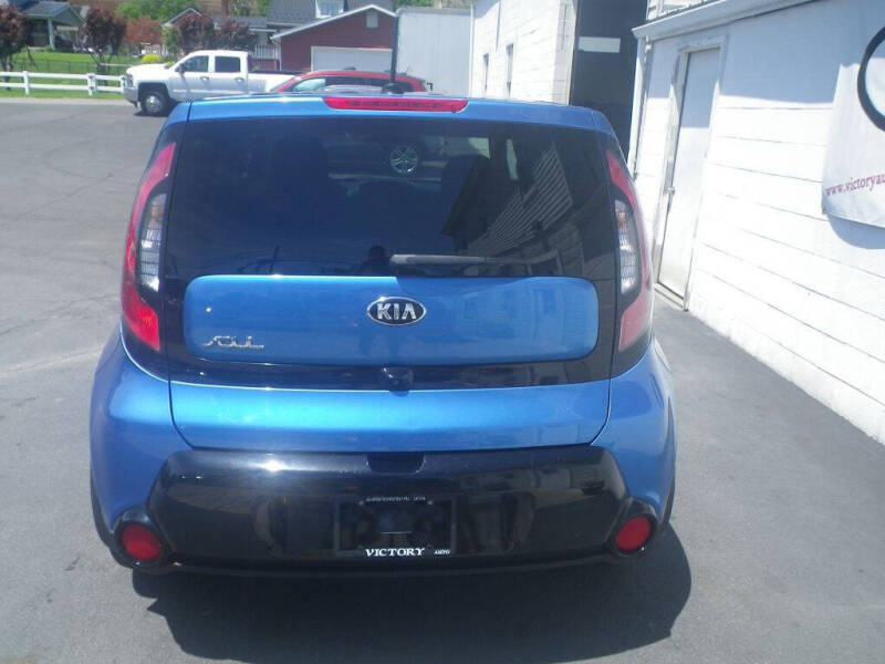 2016 Kia Soul +