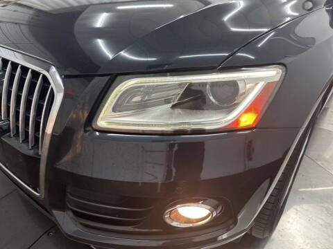 2017 Audi Q5 2.0T quattro Premium