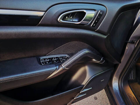 2013 Porsche Cayenne Tiptronic