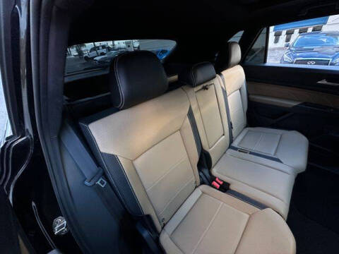 2022 Volkswagen Atlas Cross Sport V6 SE