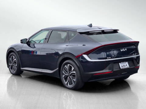 2024 Kia EV6 Light