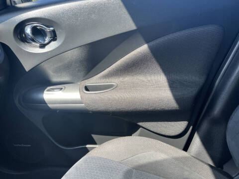 2016 Nissan JUKE SV