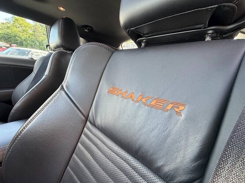 2016 Dodge Challenger R/T Plus Shaker