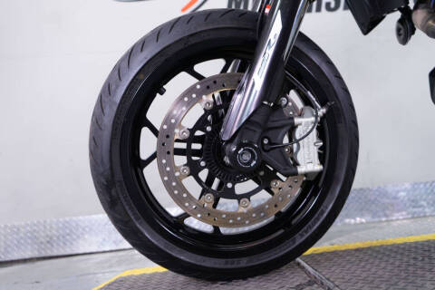 2019 KTM 690 SMC R