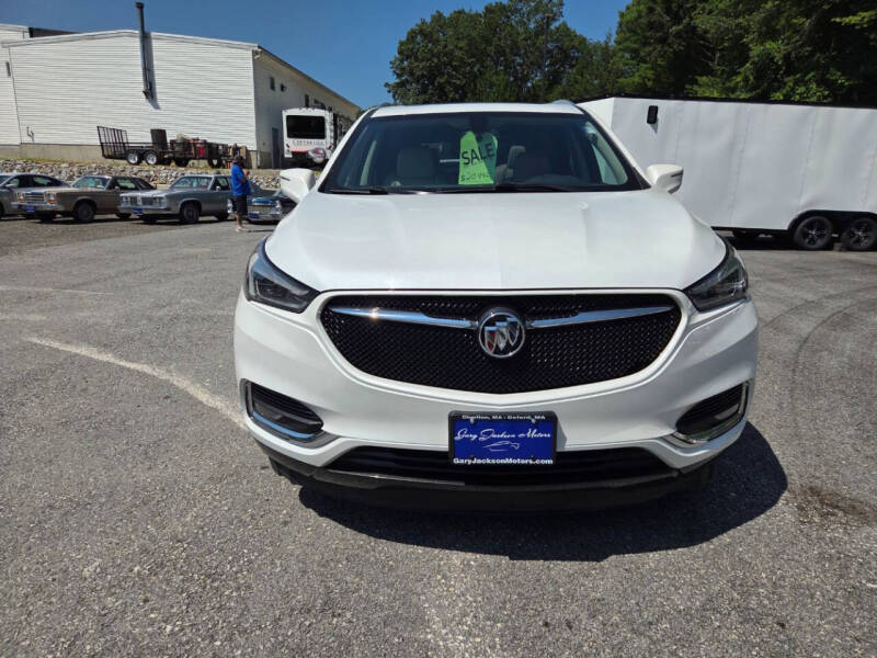 2020 Buick Enclave Essence