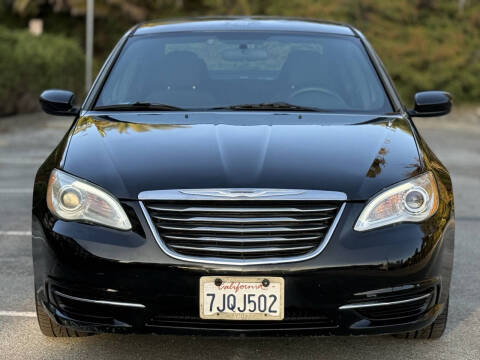 2014 Chrysler 200 LX