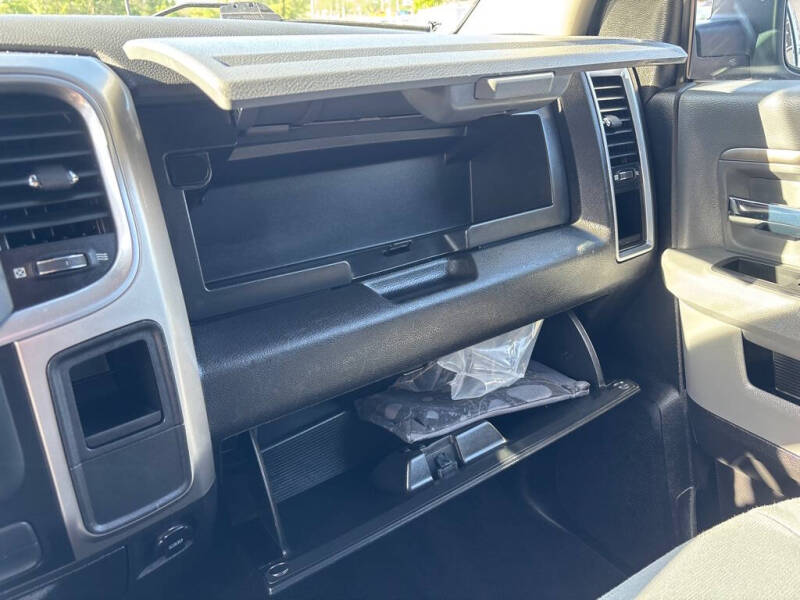 2019 RAM 1500 Classic SLT