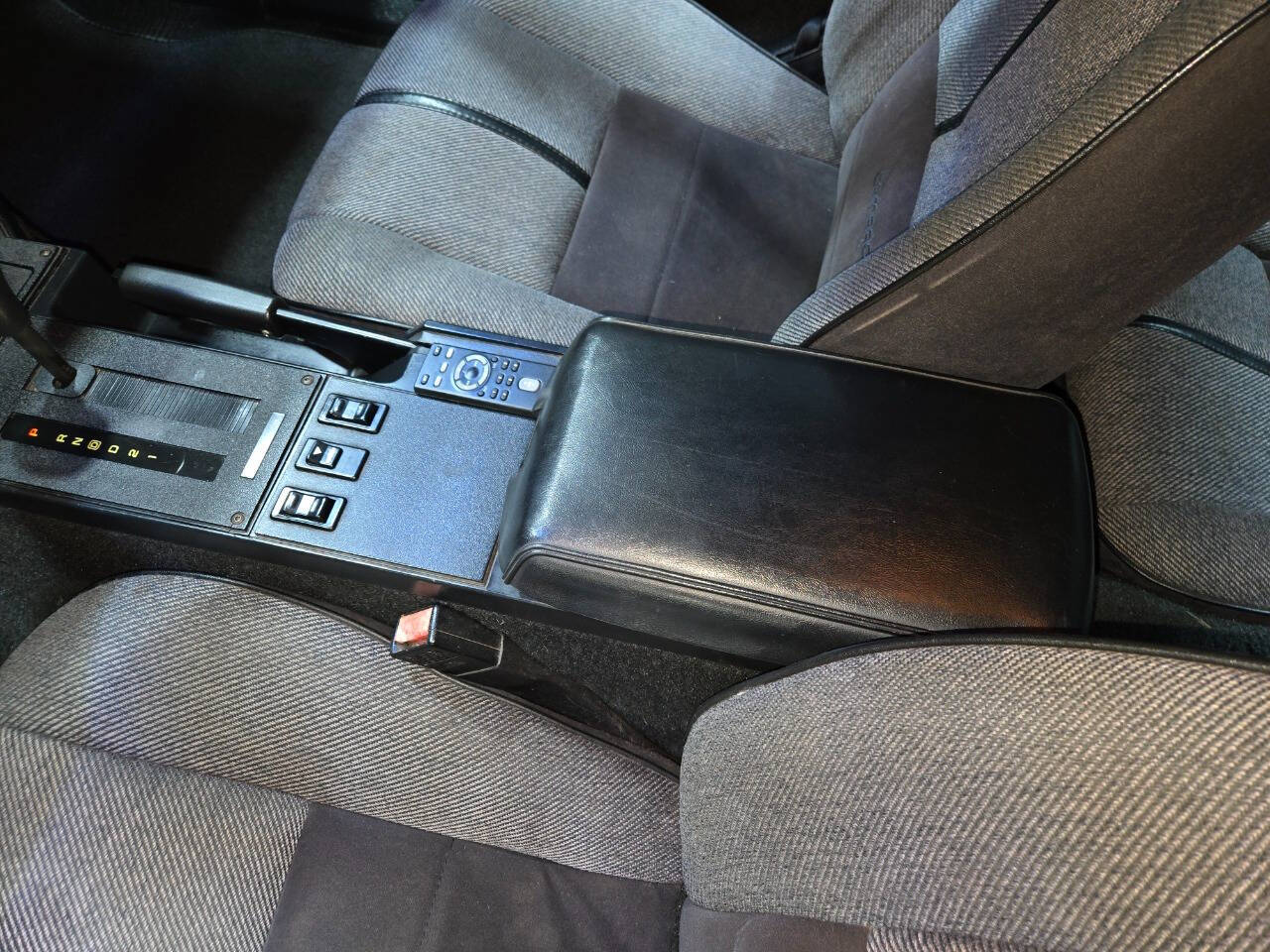 1992 Chevrolet Camaro 76