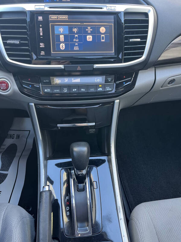 2017 Honda Accord EX