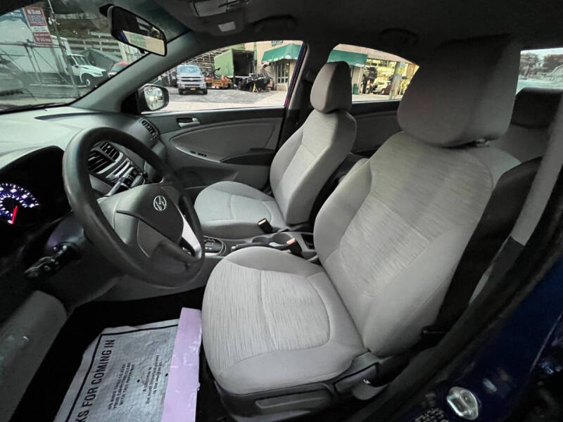 2016 Hyundai Accent SE