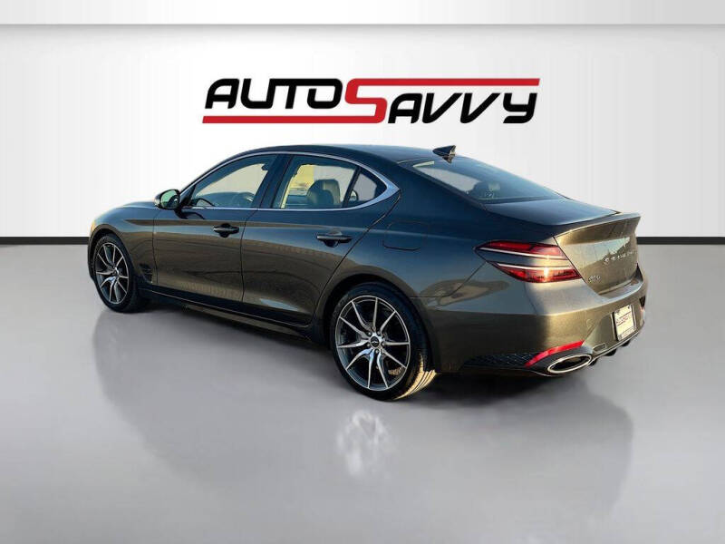 2022 Genesis G70