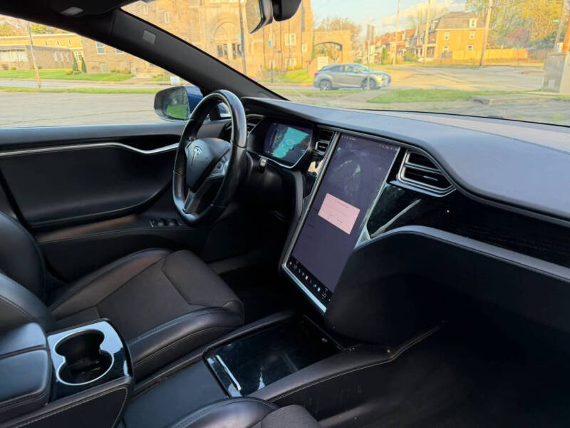 2017 Tesla Model S