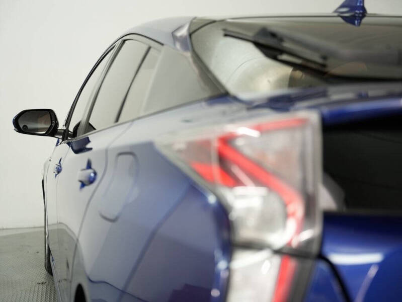 2018 Toyota Prius Two