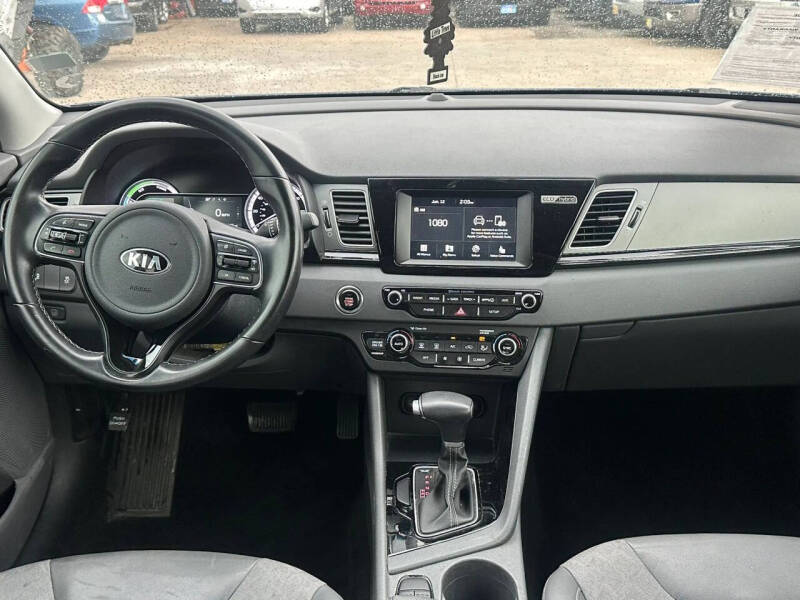 2017 Kia Niro EX