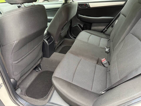 2018 Subaru Outback 2.5i