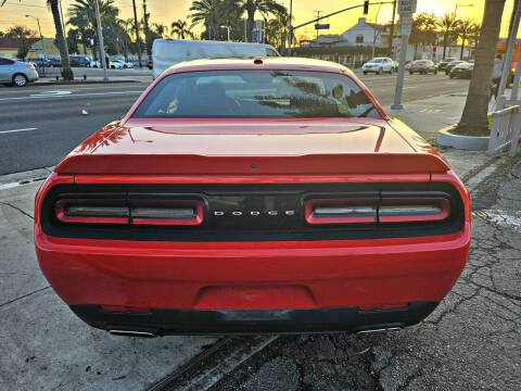 2021 Dodge Challenger SXT