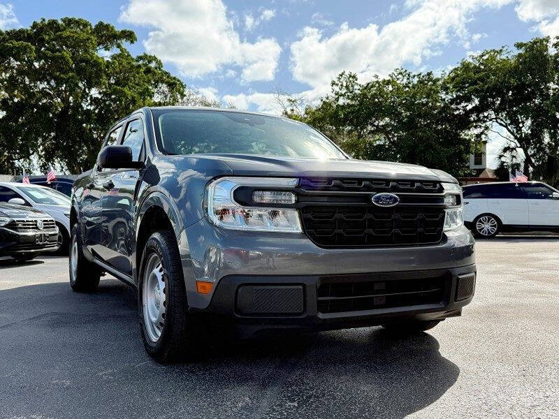 2023 Ford Maverick XL