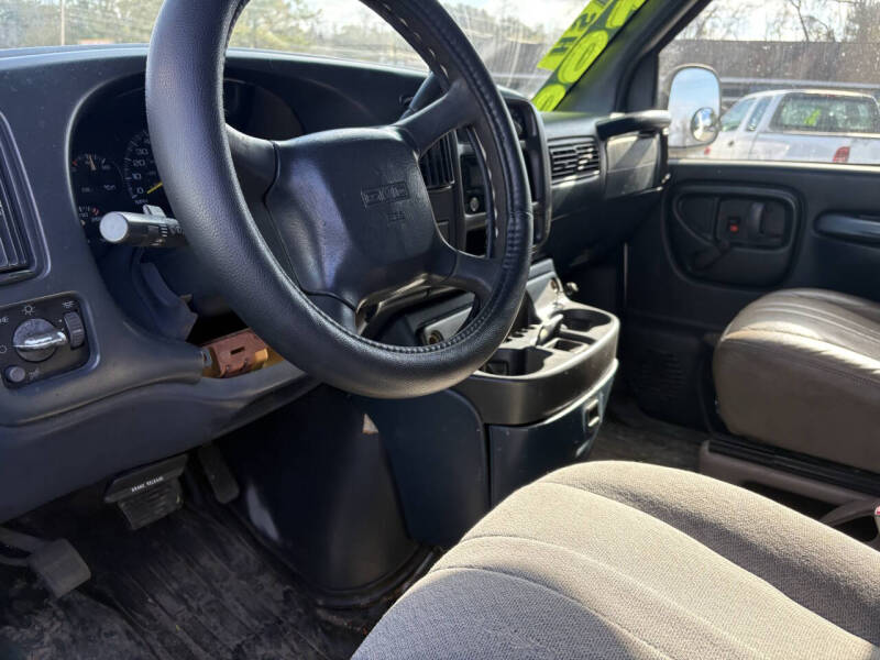 2000 GMC Savana G2500