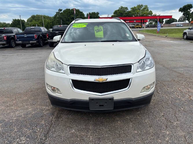2011 Chevrolet Traverse LT