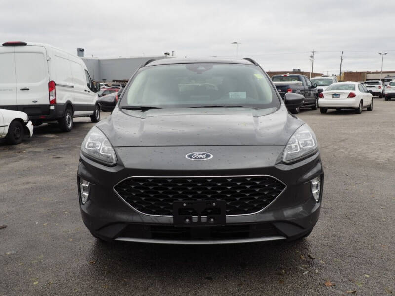 2020 Ford Escape Titanium