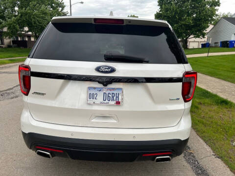 2016 Ford Explorer Sport