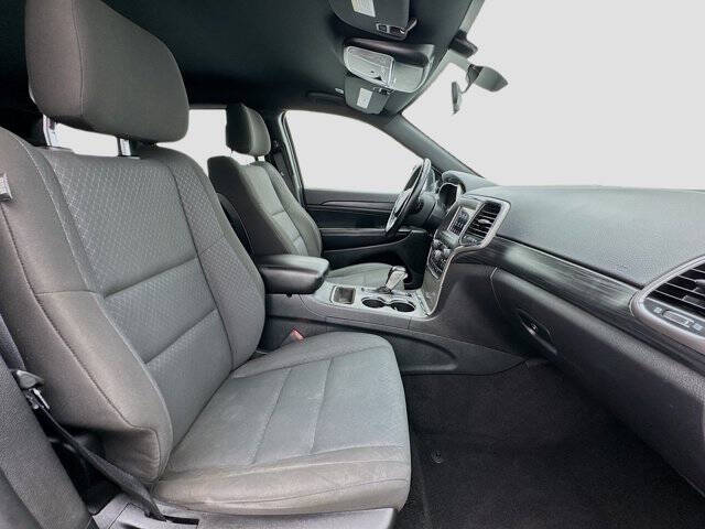 2020 Jeep Grand Cherokee Laredo E