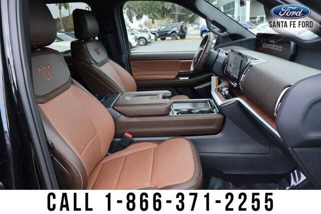 2025 Ford Expedition King Ranch