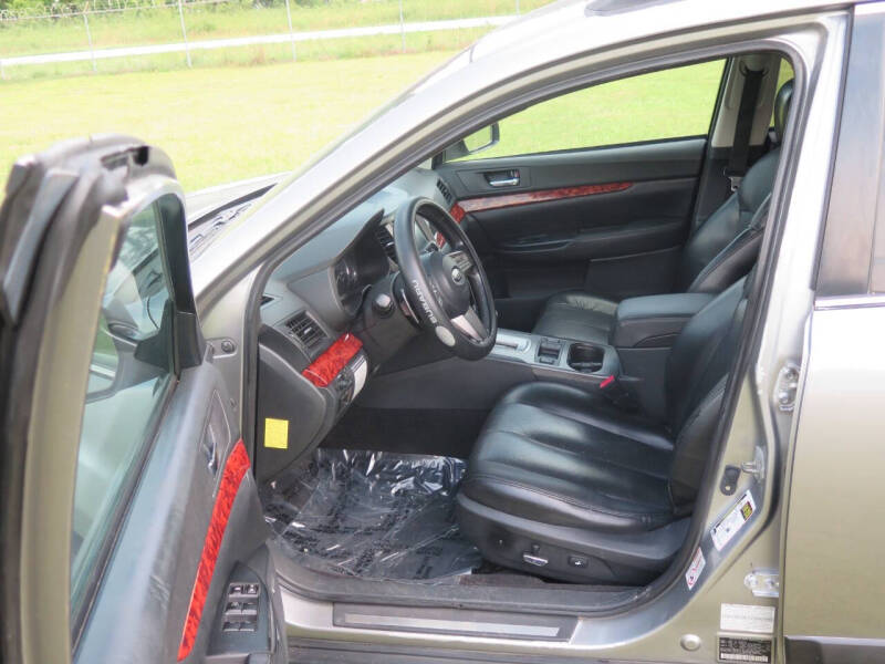 2010 Subaru Outback 2.5i Limited